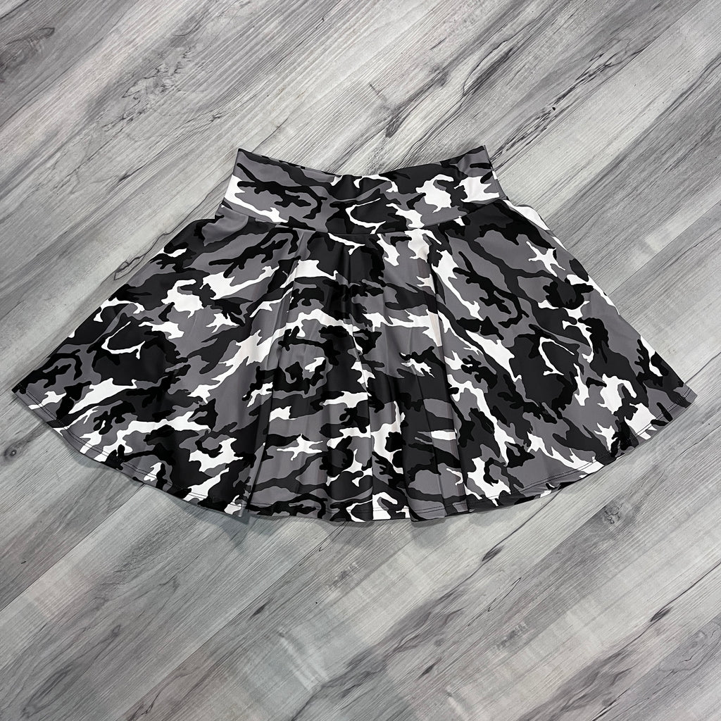 SALE - SMALL Black/Gray Camo Skater Skirt