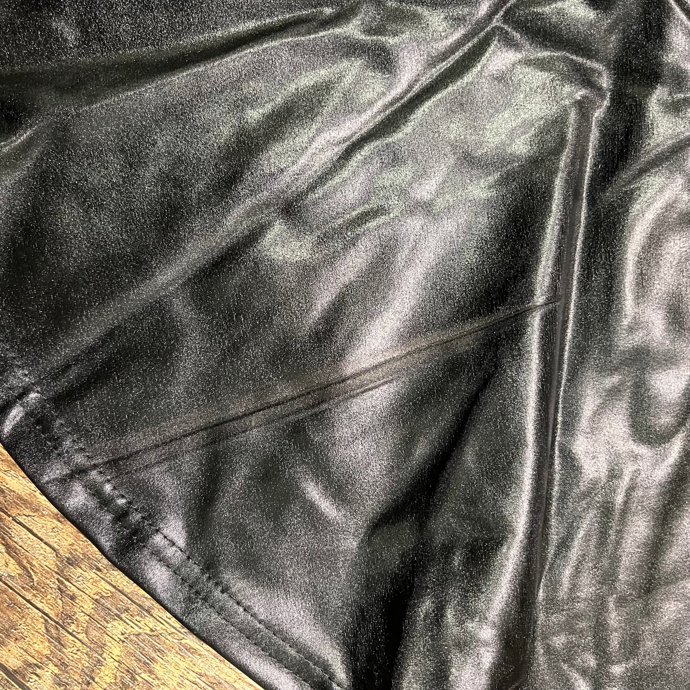 10 Super Mini Black Metallic High Waisted Skater Skirt– Peridot Clothing
